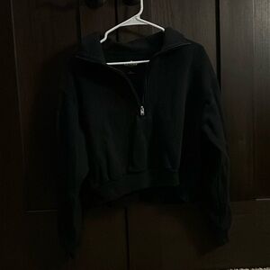 Hollister Easy Mini Half-Zip Sweatshirt